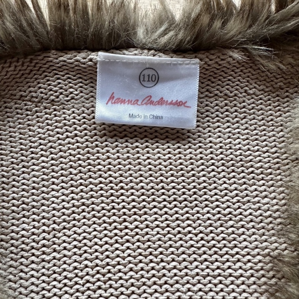 Hanna Andersson Cardigan - Picture 2 of 5
